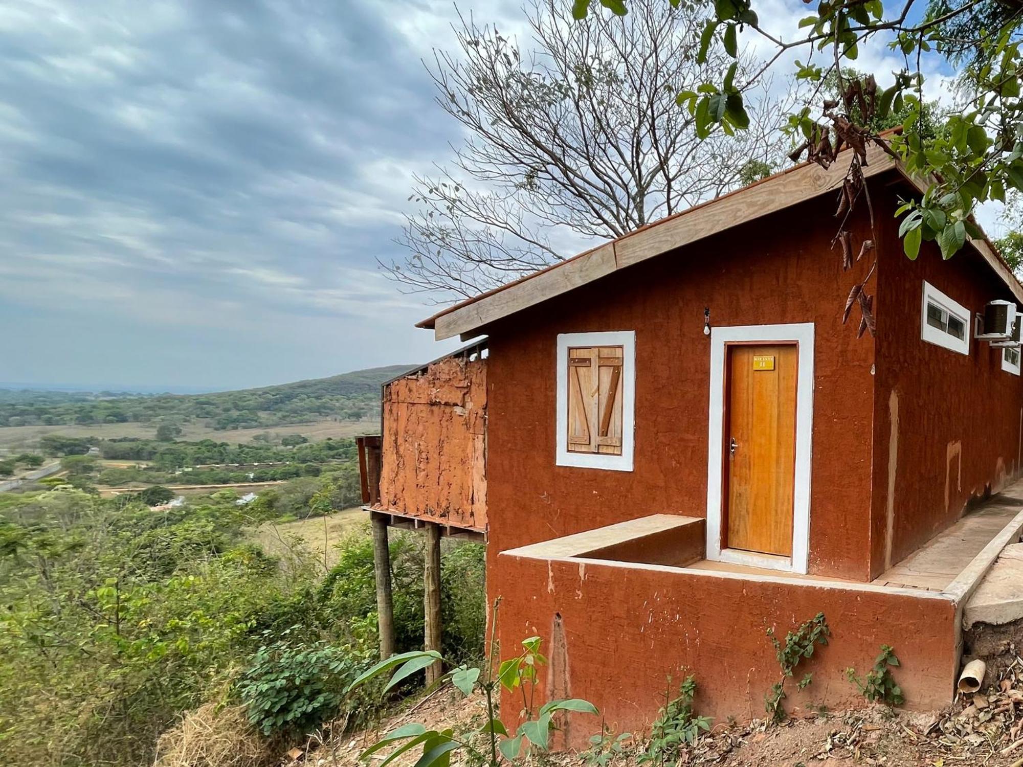 Ranchos 30 Hotel Fazenda Hidrolandia  Eksteriør billede