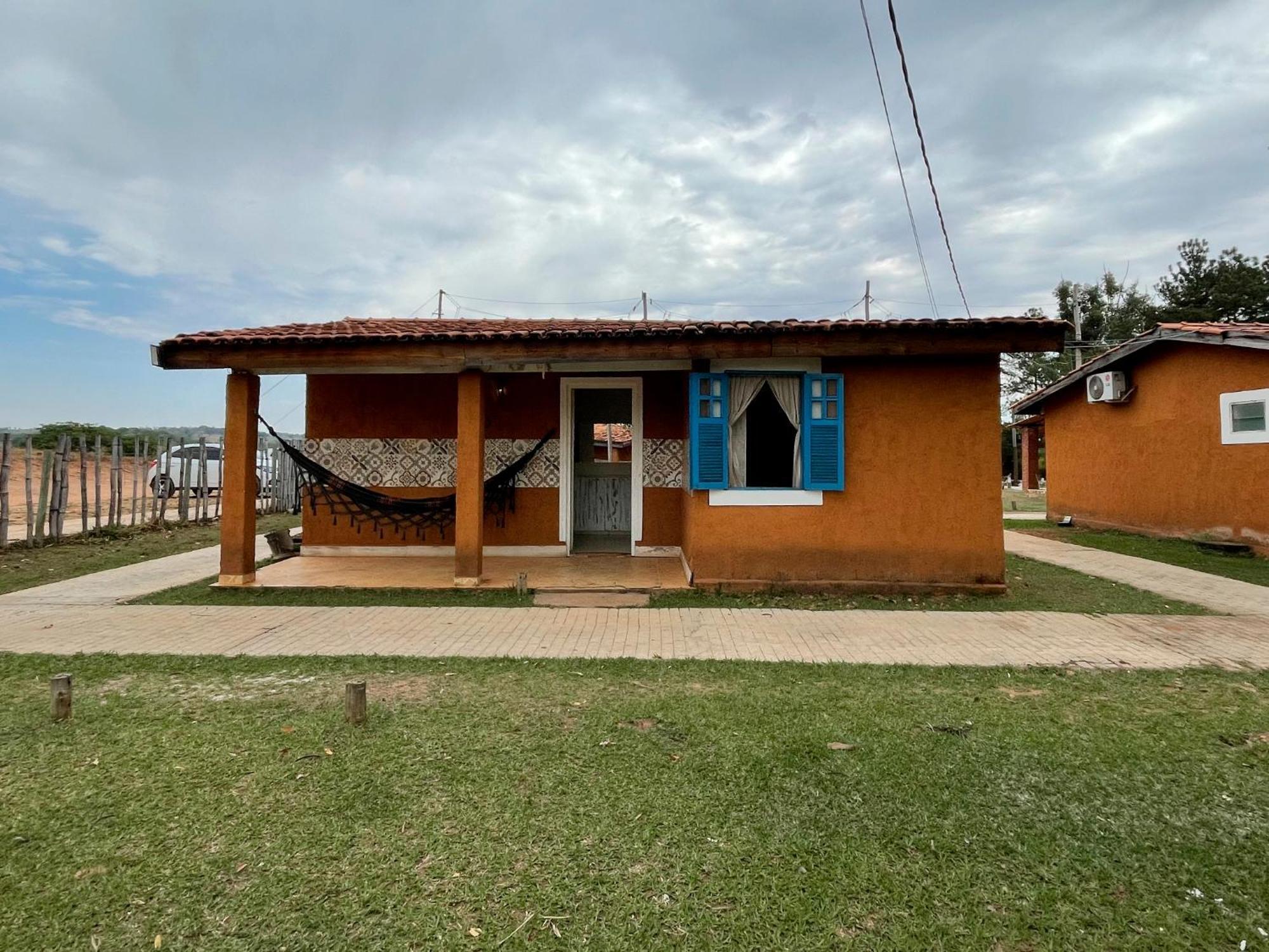 Ranchos 30 Hotel Fazenda Hidrolandia  Eksteriør billede